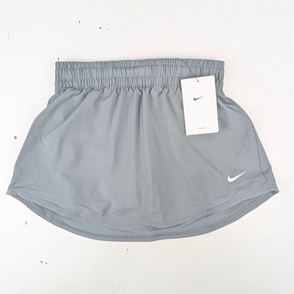 Nike One Girls Small Dri-Fit High-Waisted Skort - Gray